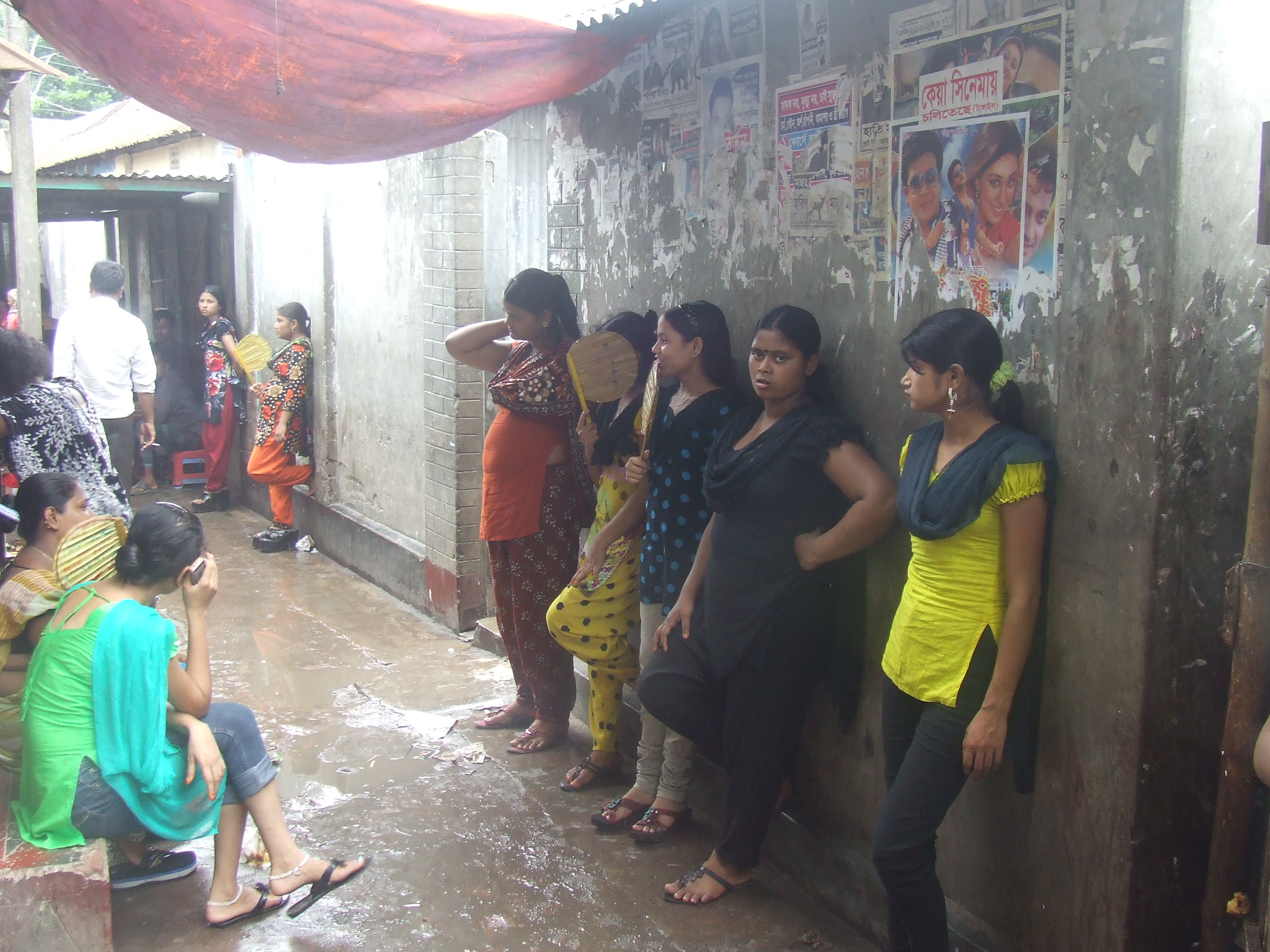 Escort girls in Jamalpur